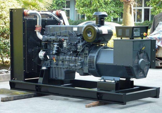 平南全新本田150kw大型柴油发电机组